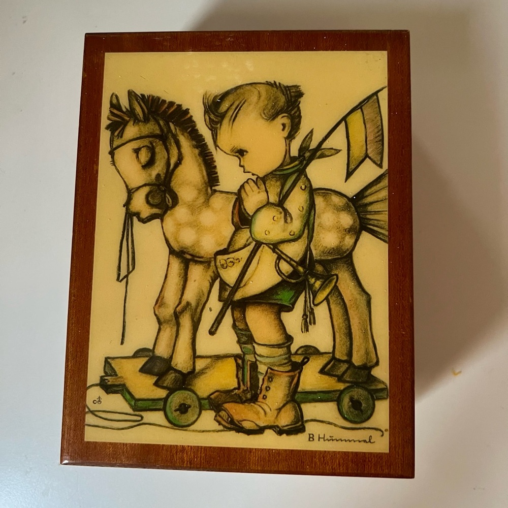 VTG Hummel Wooden Music Box Germany Impossible Dream Nostalgic Gift